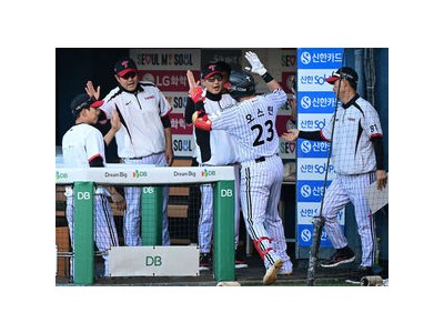 LG 연승 이어가며 SSG 꺾어